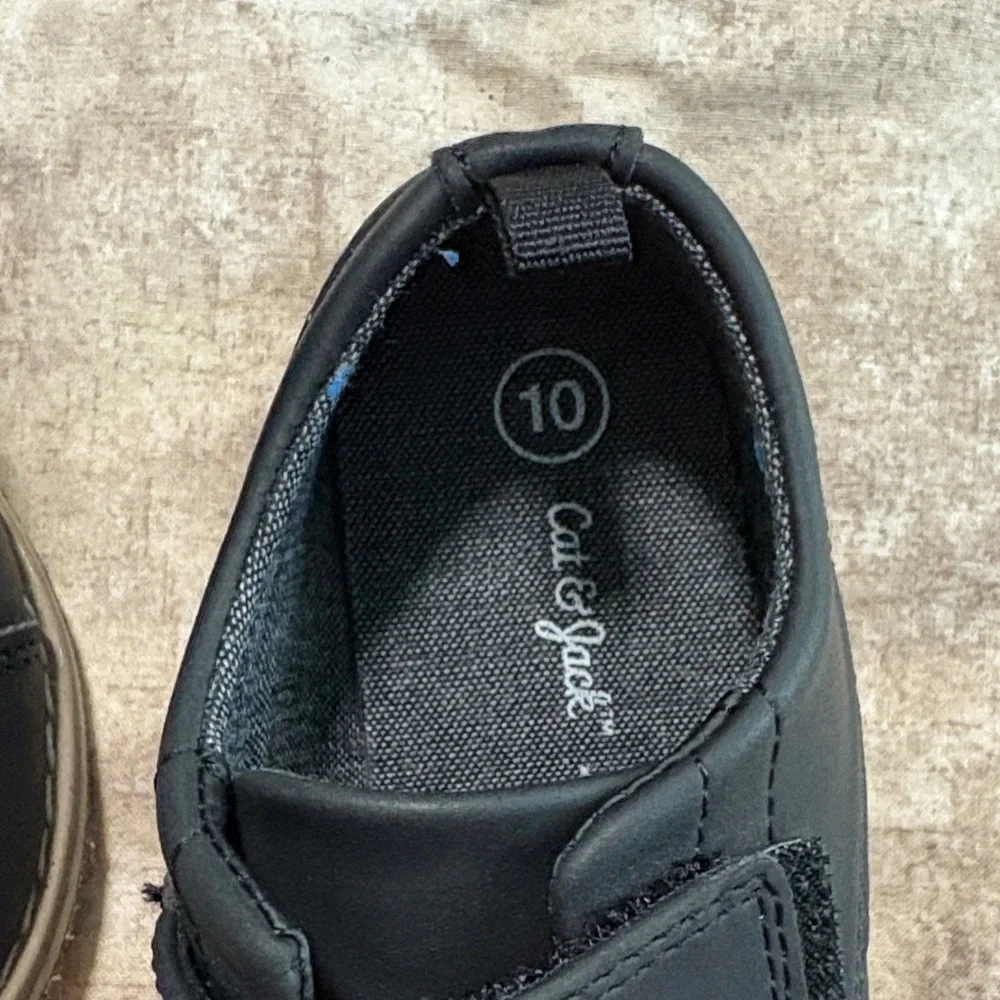Cat & Jack stylish black